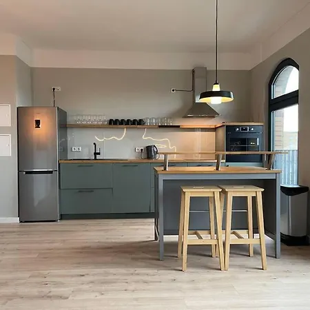Loft 7 15min Hbf 2br Smart Tv Wifi Lägenhet *