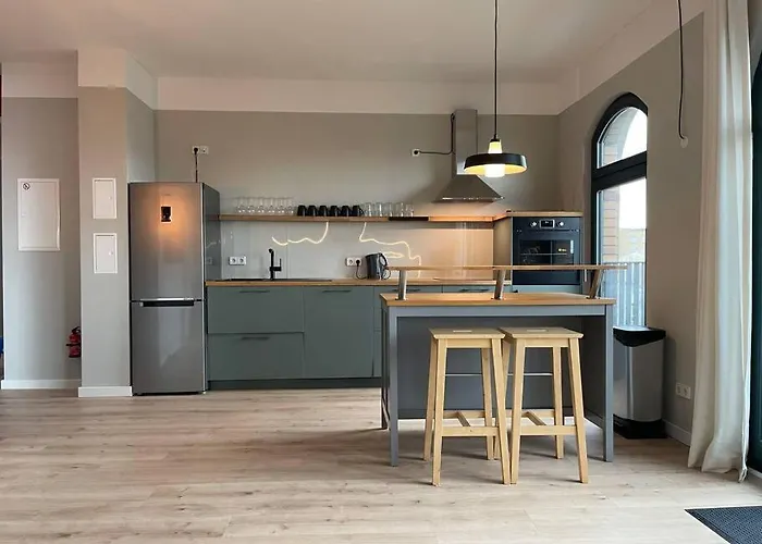 Loft 7 15min Hbf 2br Smart Tv Wifi شقة *